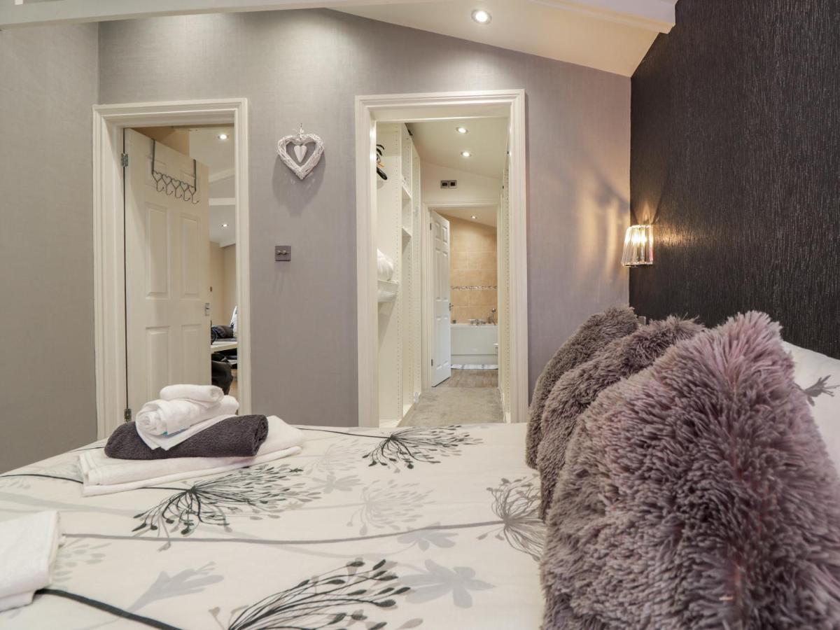 Sparrows Den Lodge Уинчелси Экстерьер фото